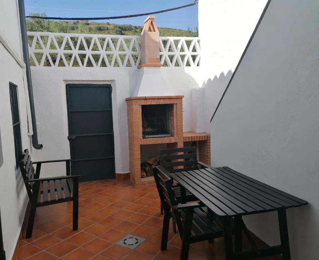 Casa Rural Ventanas A La Sierra Higuera De La Sierra  Exterior photo